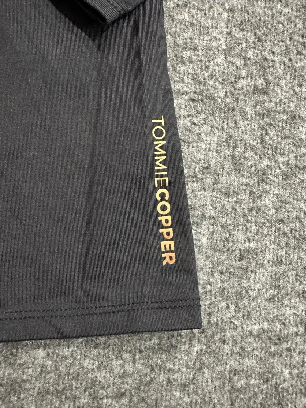 Tommie Copper Youth Large Black Compression Long Sleeve Performance Shirt
